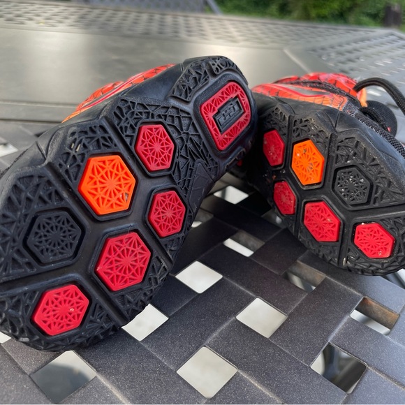 Nike LeBron XII Reptile - Picture 5 of 5